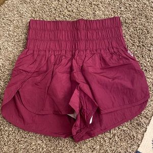 Barely worn free people The Way Home shorts! Size XS- perfect condition!
